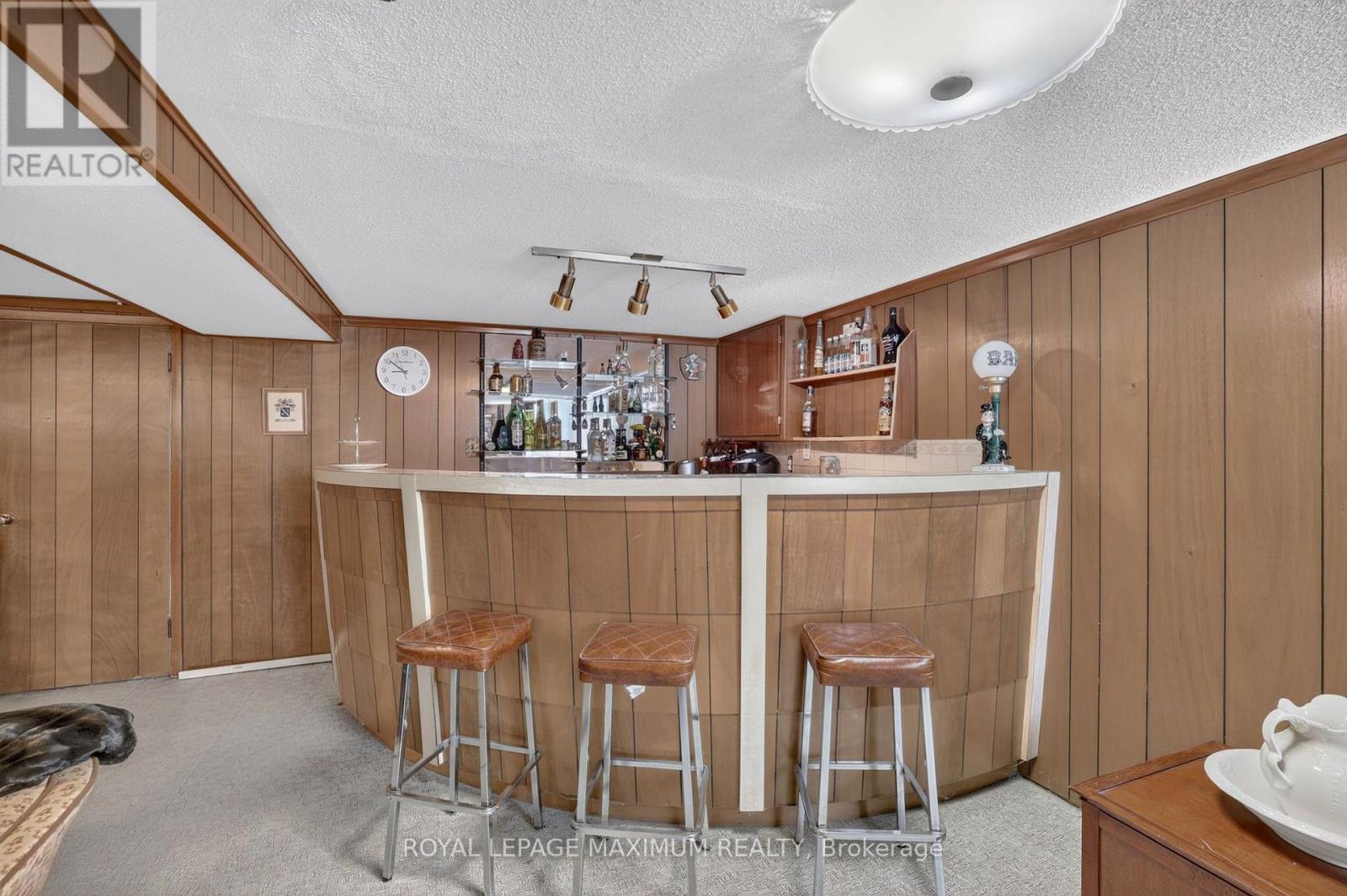 42 PERGOLA ROAD - 23