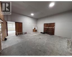9918 97 Highway, Lake Country, BC V4V1V7 Photo 6