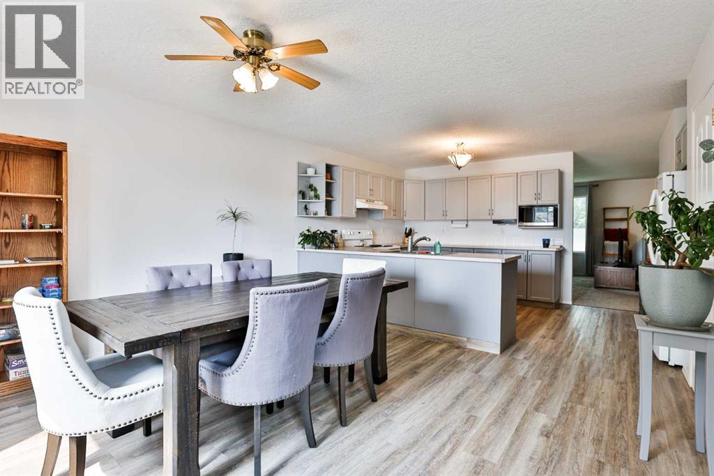 52 Ermineview Way N - 10