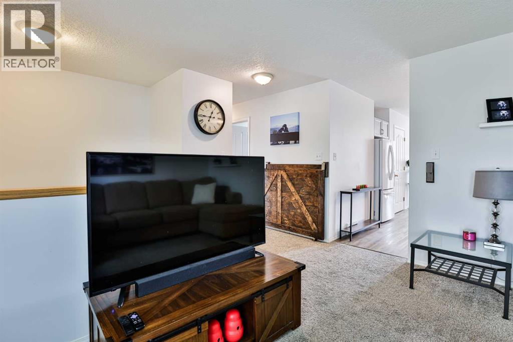 52 Ermineview Way N - Image 5