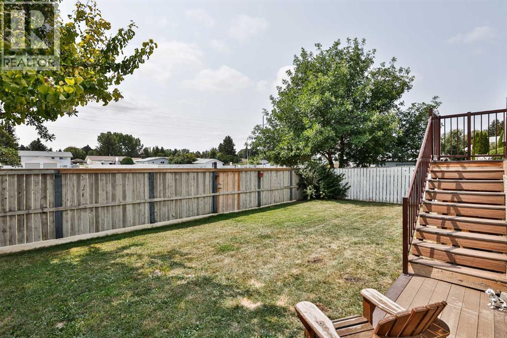 52 Ermineview Way N - 23