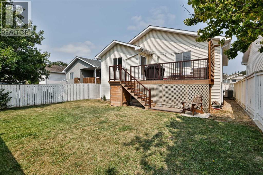 52 Ermineview Way N - Image 24