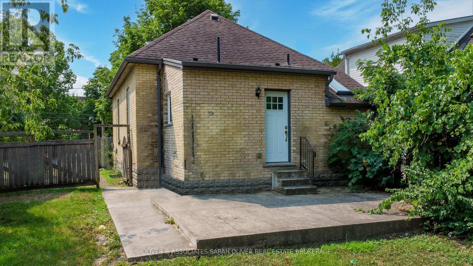3 MCDONALD AVENUE - 24