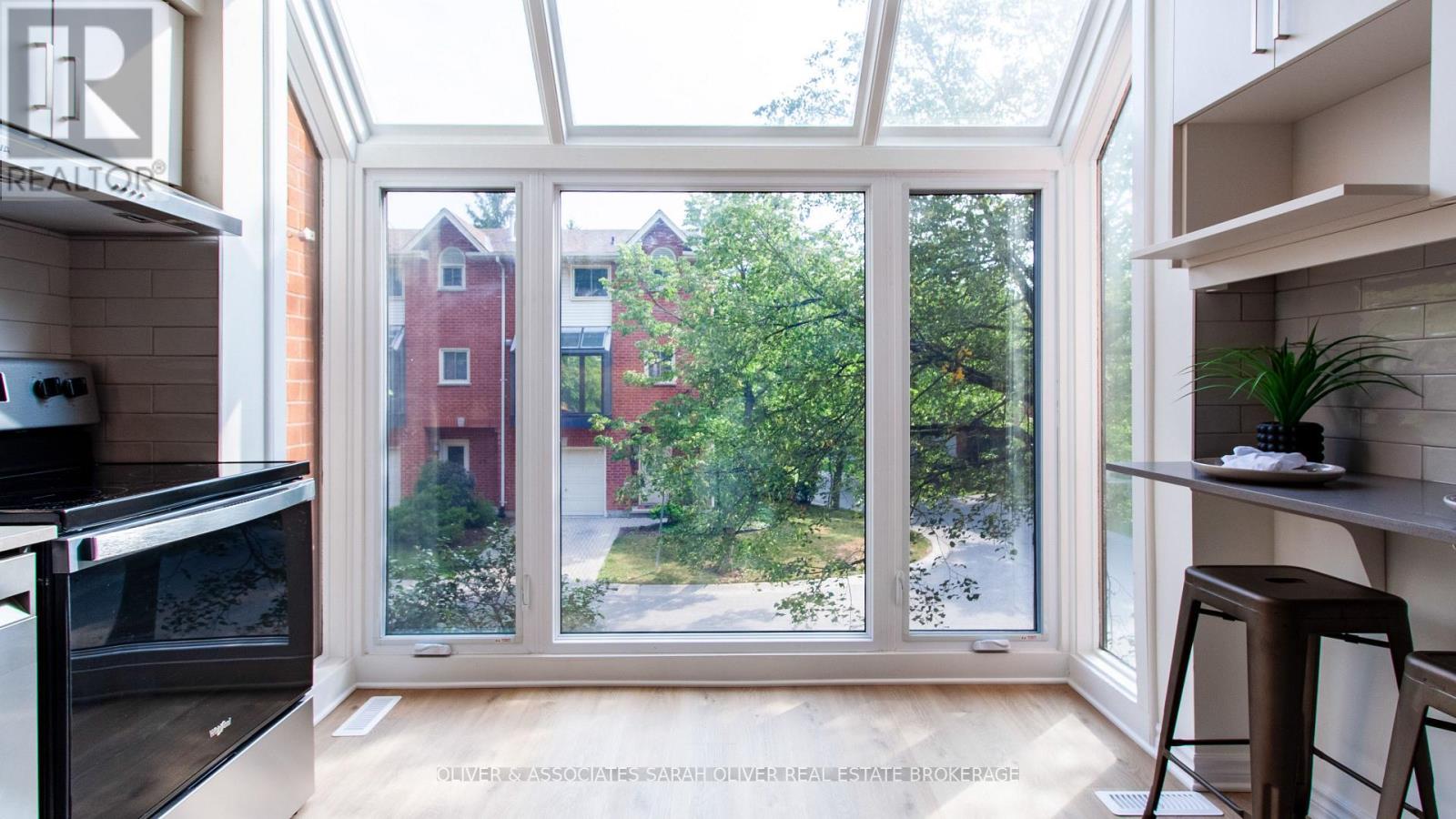 #14 683 WINDERMERE ROAD - 13