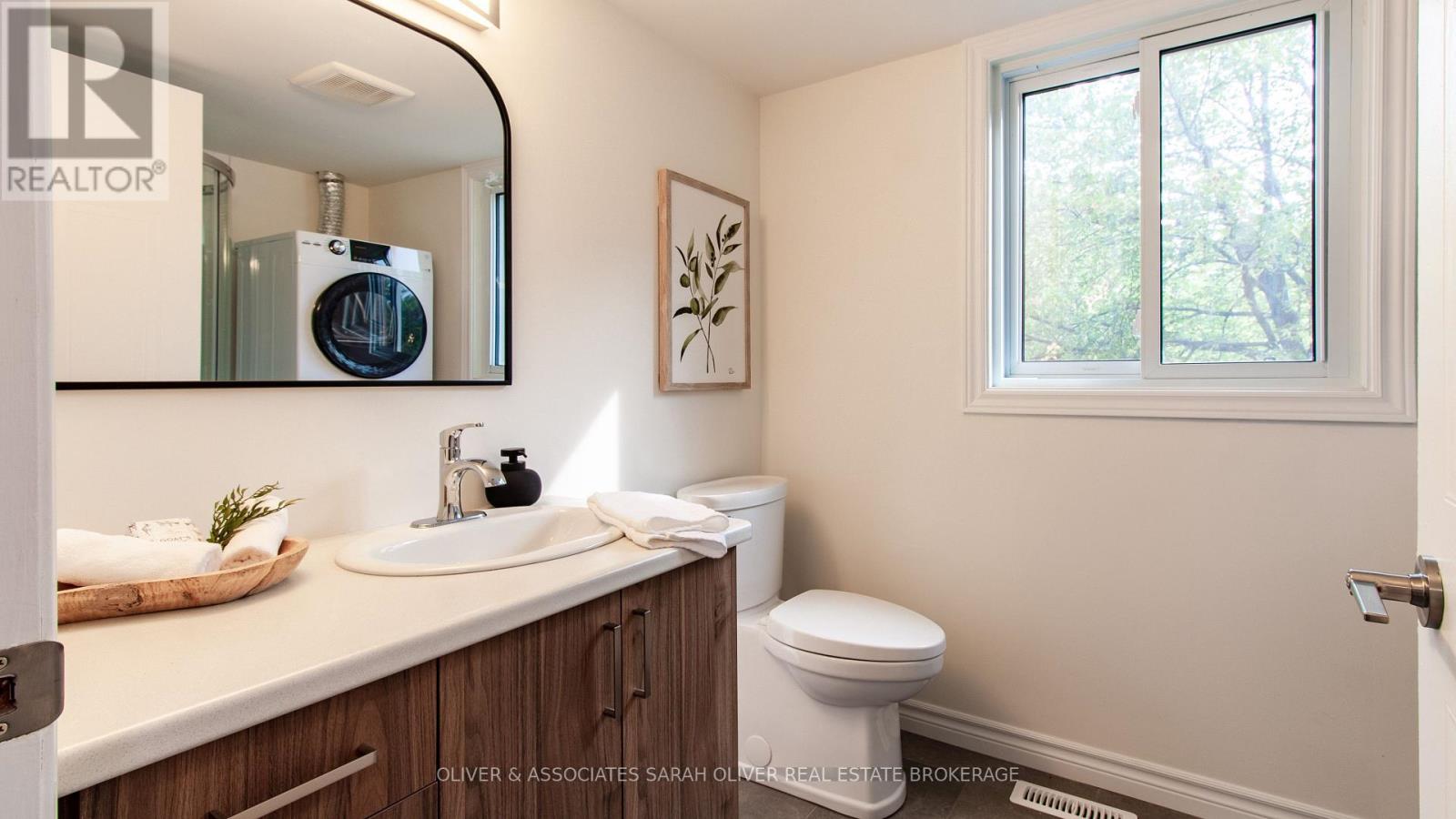 #14 683 WINDERMERE ROAD - Image 24