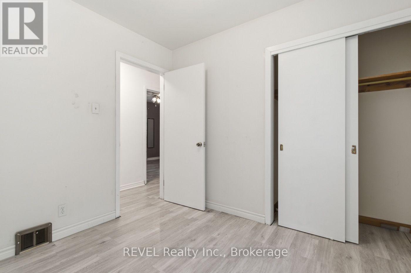 3664 ARLINGTON AVENUE - 14