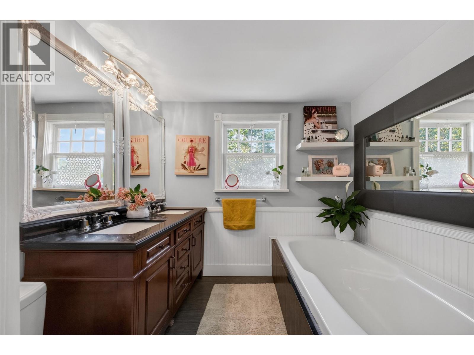 260 Lake Avenue - 50