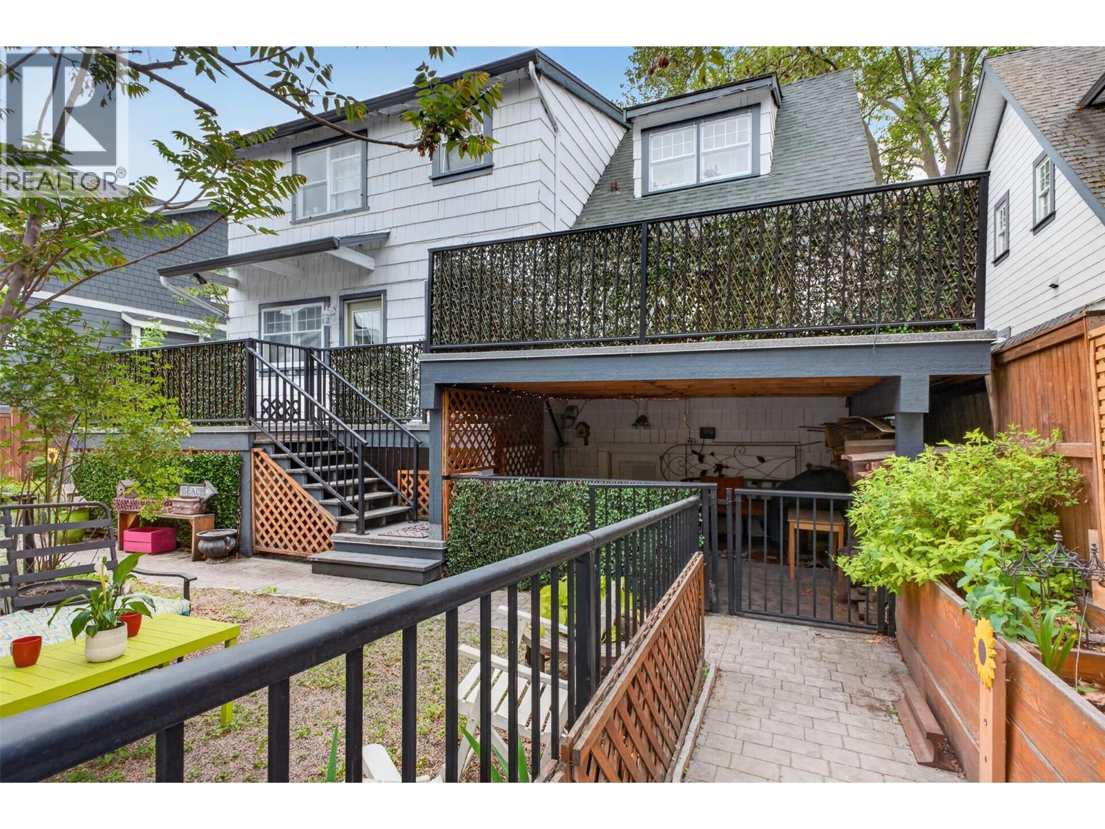 260 Lake Avenue - 67