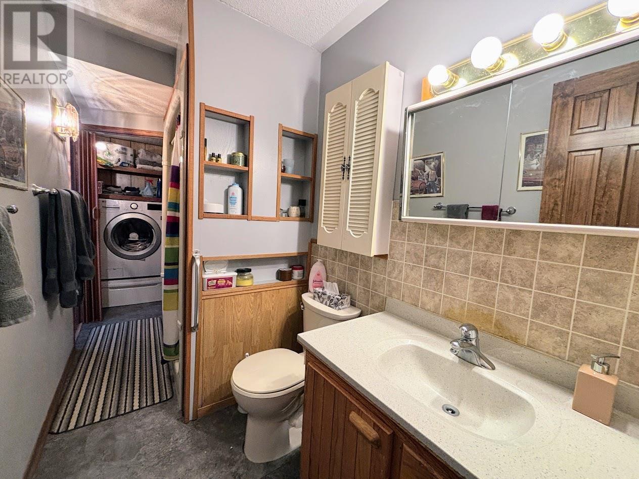 14 Lloyd Irwin ST - 20