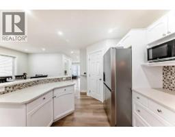 Bedroom - 170 Country Hills Heights, Calgary, AB T3K5C6 Photo 10