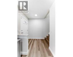 170 Country Hills Heights - photo 4