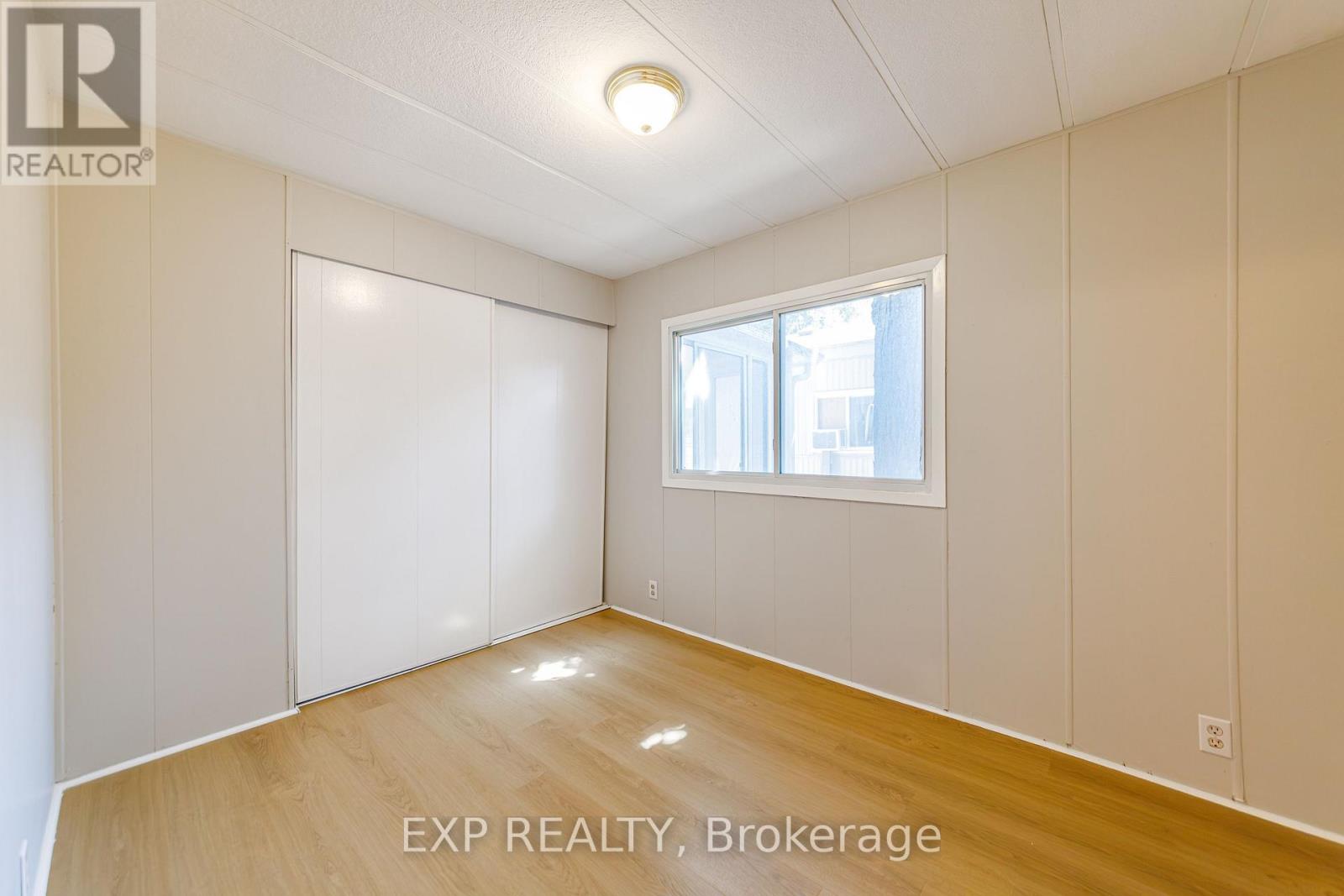 21 MAPLEWOOD AVENUE - 10