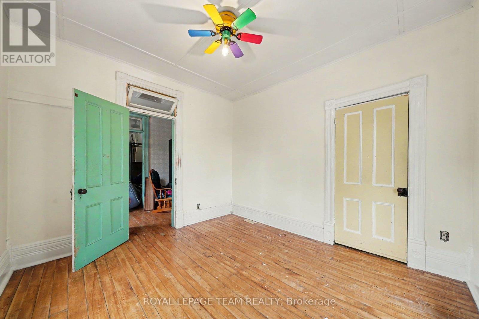 18 MOFFAT STREET - Image 19