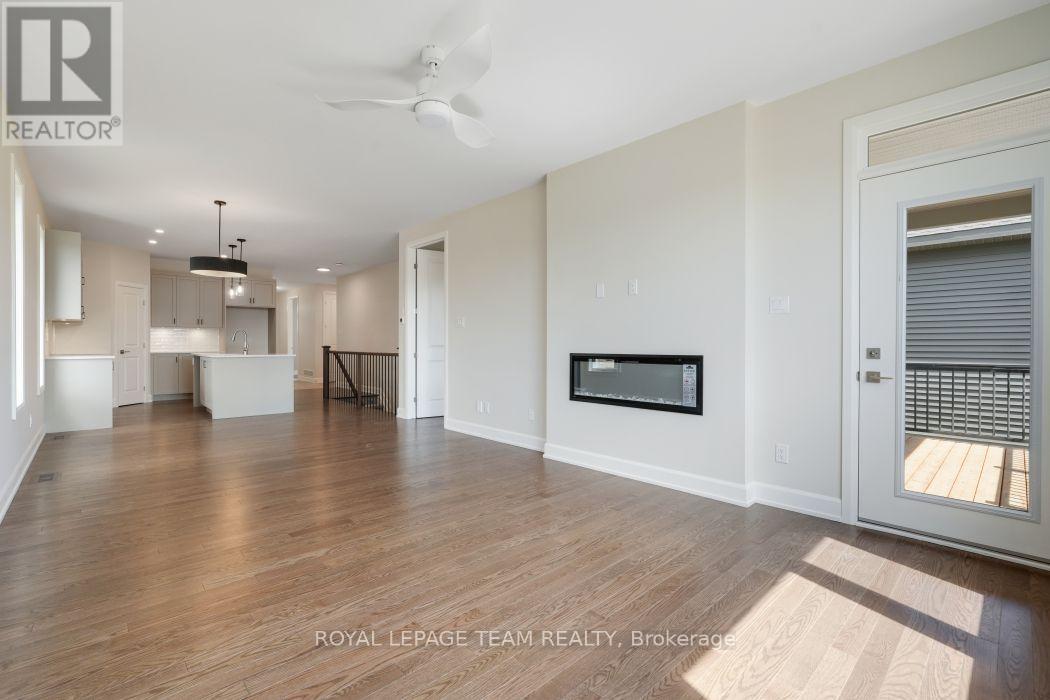1189 POTTER DRIVE - 14