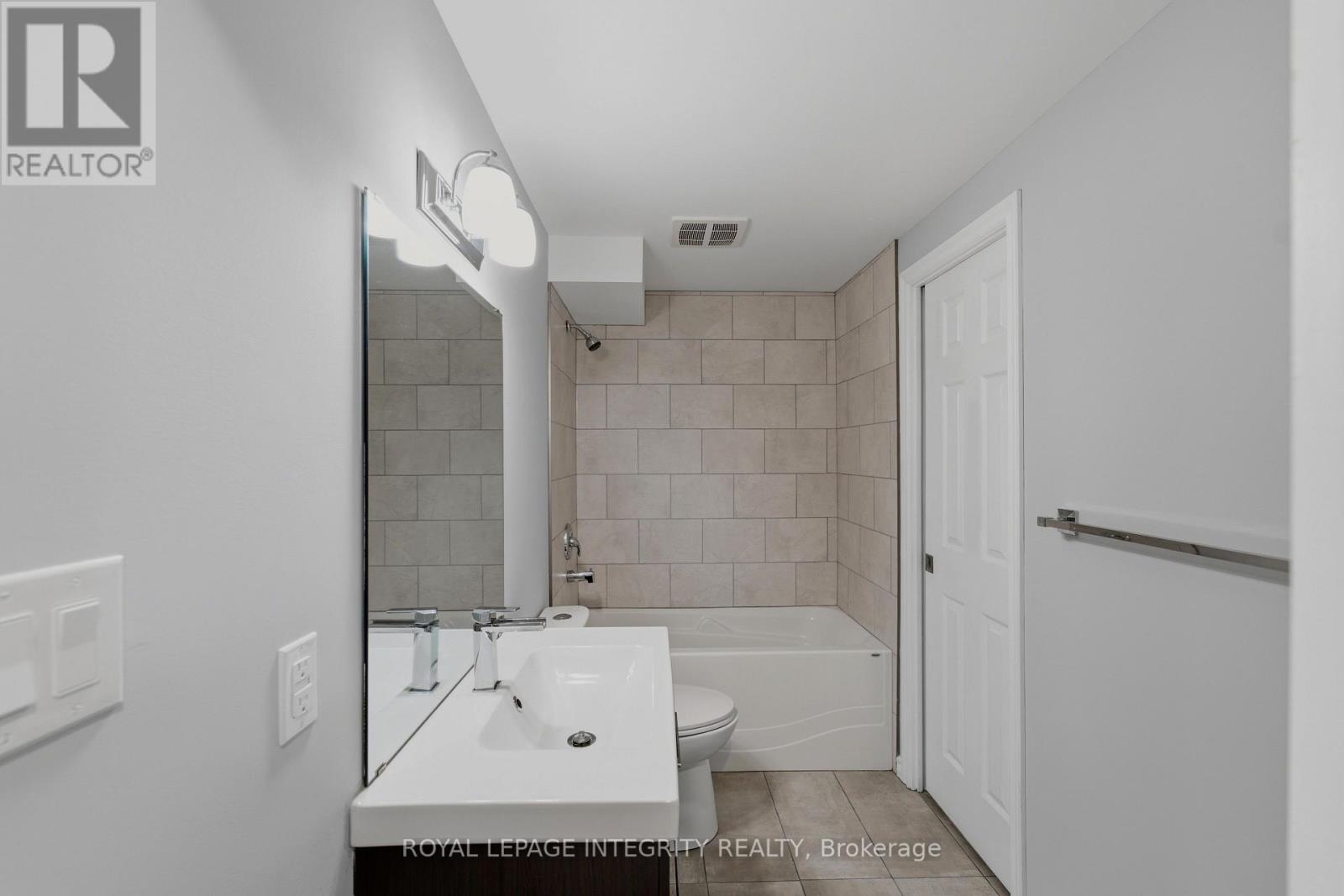 4 Bed, 4 Bath House for Sale in Ottawa – 337 MEADOWBREEZE DRIVE, Ottawa – MLS# X13651670 - Image 35