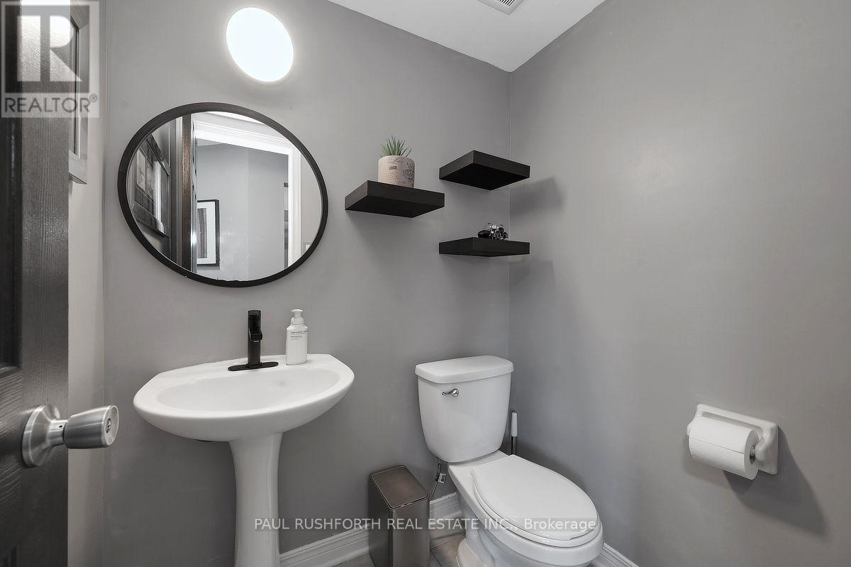 3 Bed, 3 Bath House for Sale in Ottawa – 29 GRENADIER WAY, Ottawa – MLS# X13651740 - Image 17