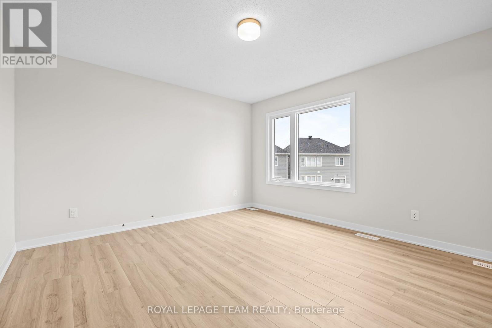 4 Bed, 4 Bath House for Rent in Ottawa – 741 HAFLINGER ROW, Ottawa – MLS# X13651774 - Image 11
