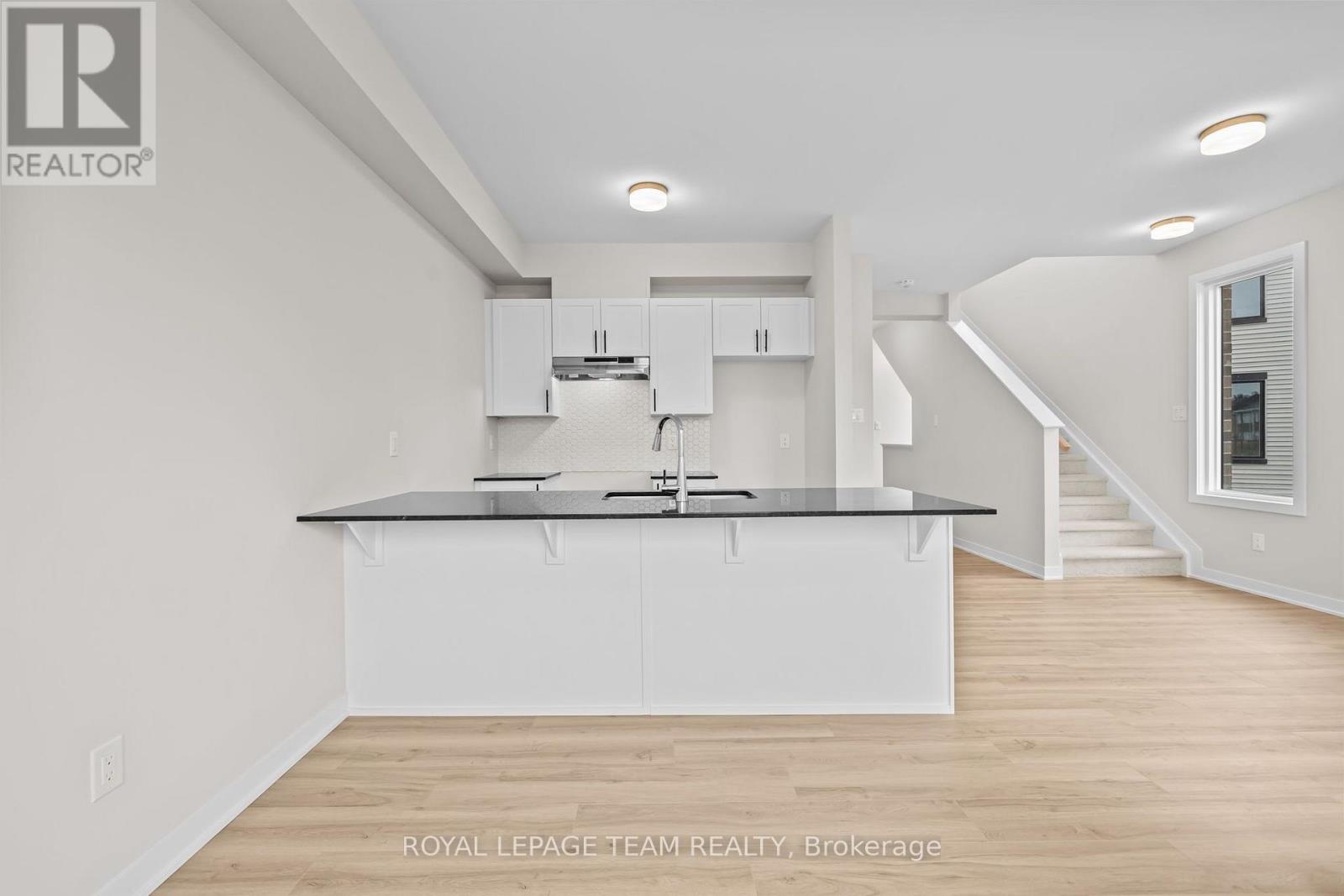 4 Bed, 4 Bath House for Rent in Ottawa – 741 HAFLINGER ROW, Ottawa – MLS# X13651774 - Image 7