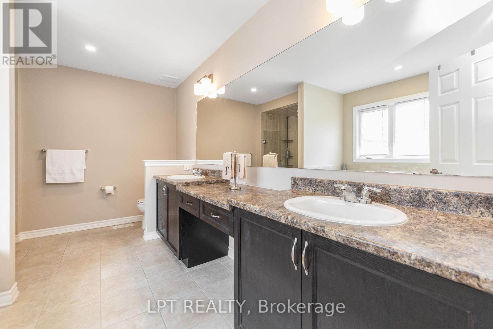 908 PEDIGREE STREET - 18