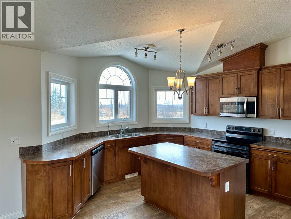 67550 165 Range Road - 3