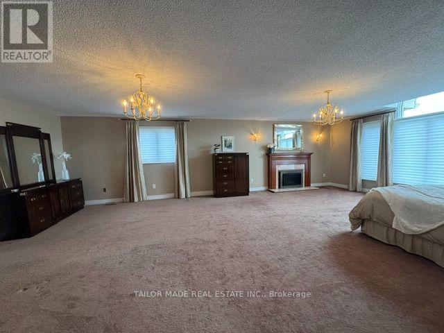 3 STONEGATE DRIVE - 34