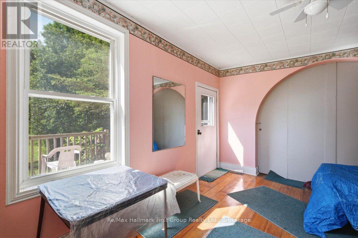 664 HUNT ROAD - Image 13