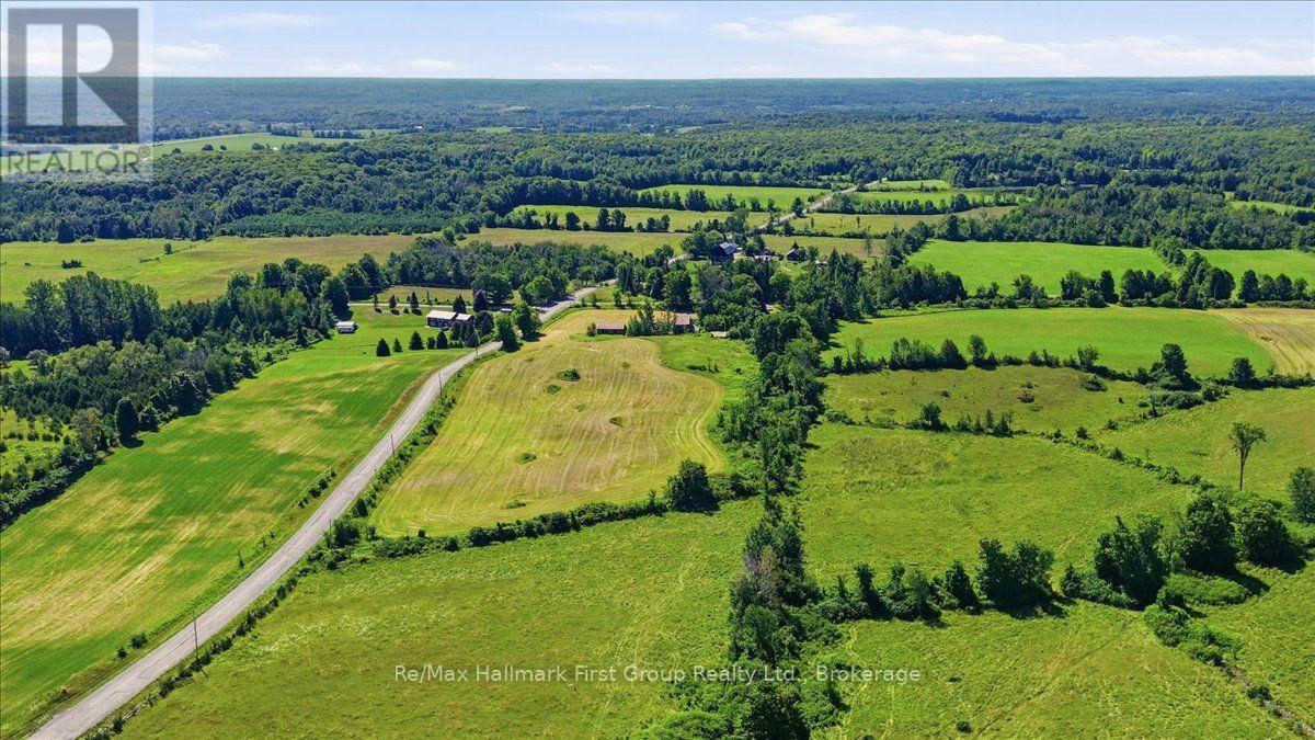 664 HUNT ROAD - 35