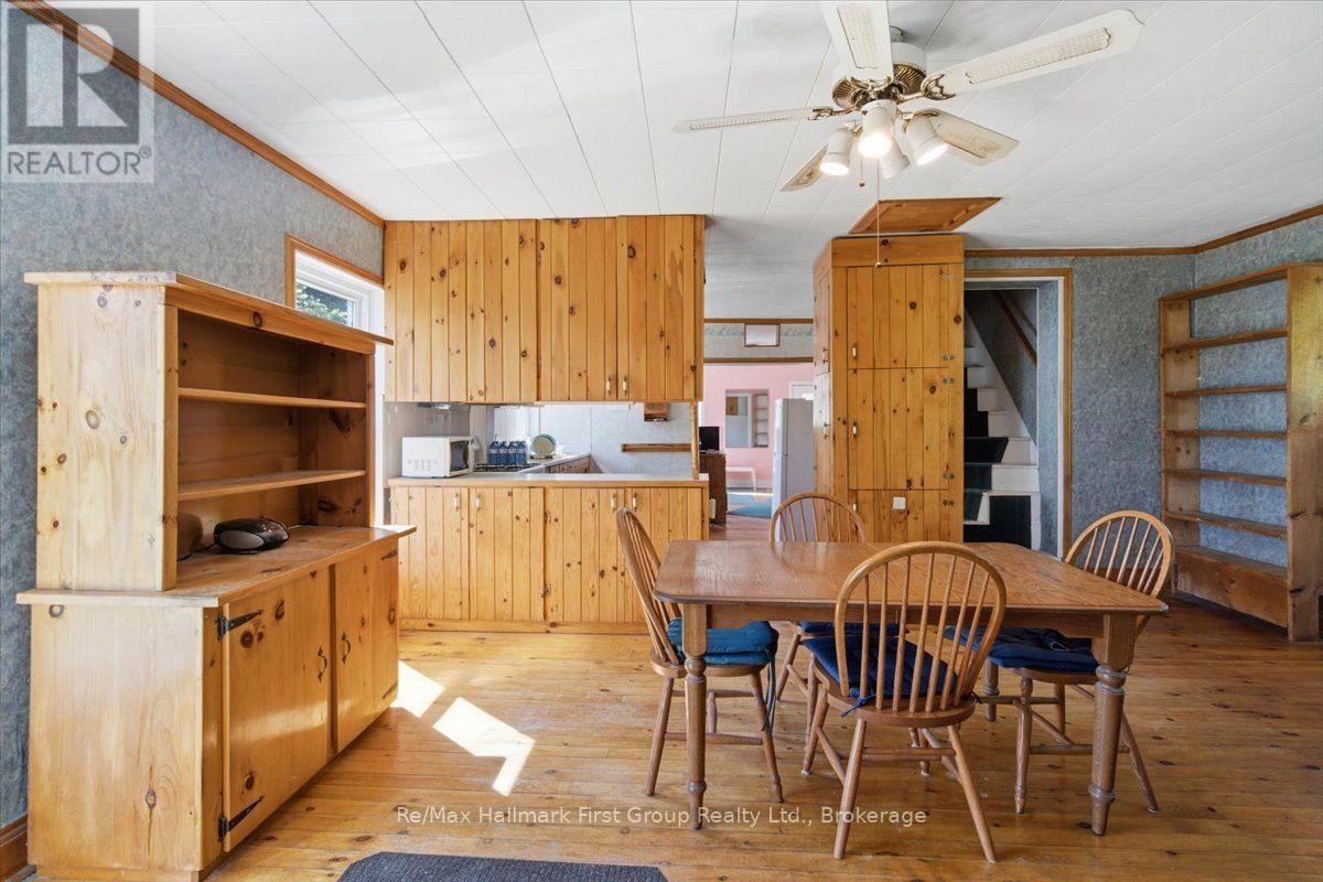 664 HUNT ROAD - 6