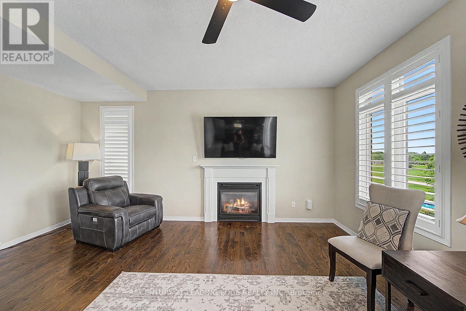 1920 CLEARWATER COURT - 17