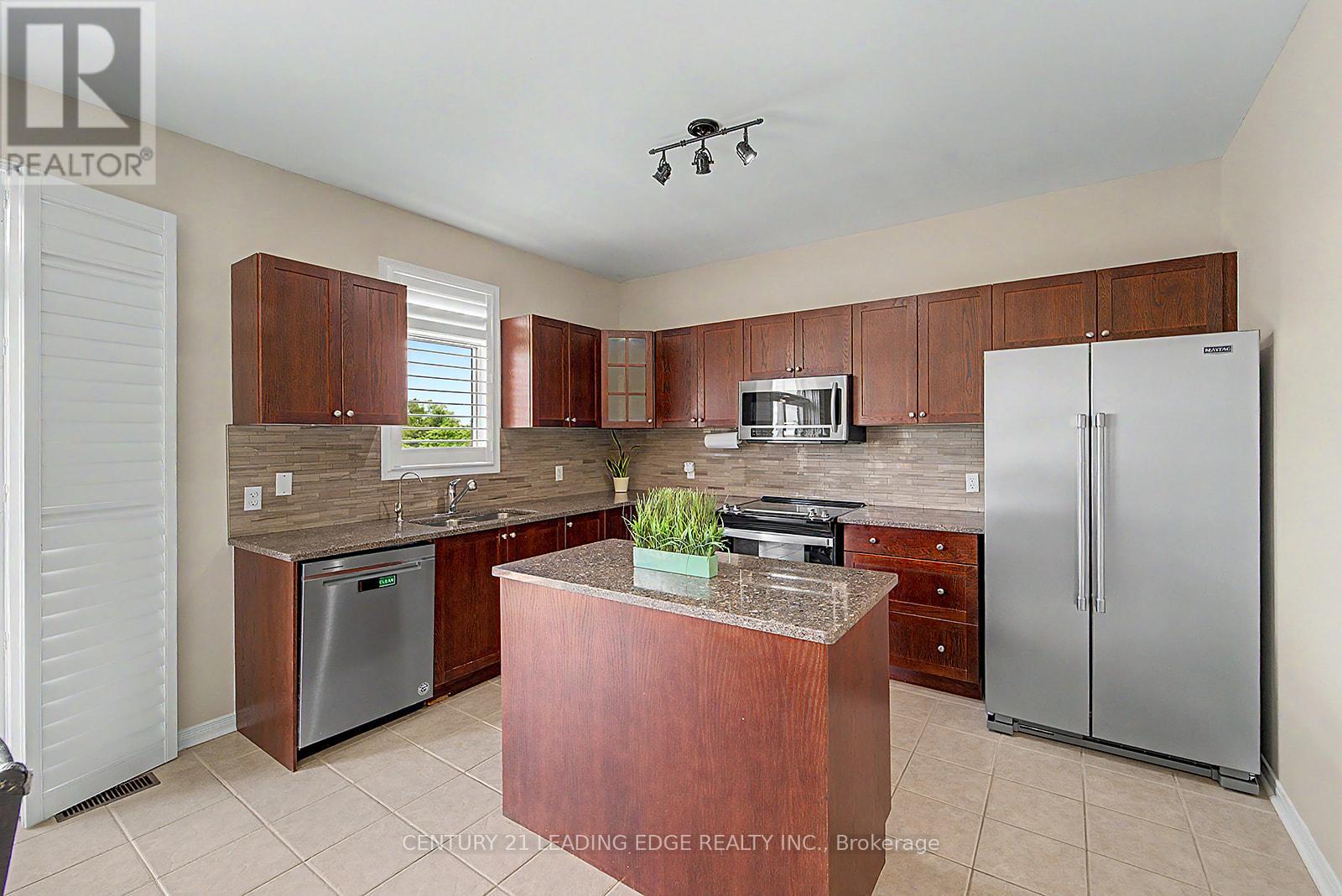 1920 CLEARWATER COURT - 21