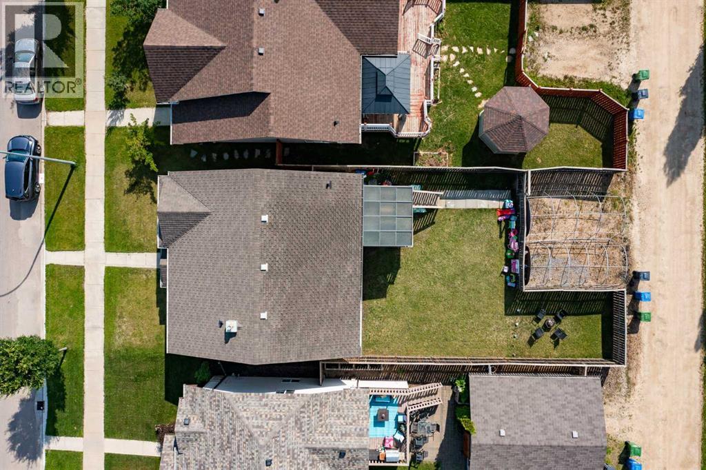 71 Vanier Drive - 1