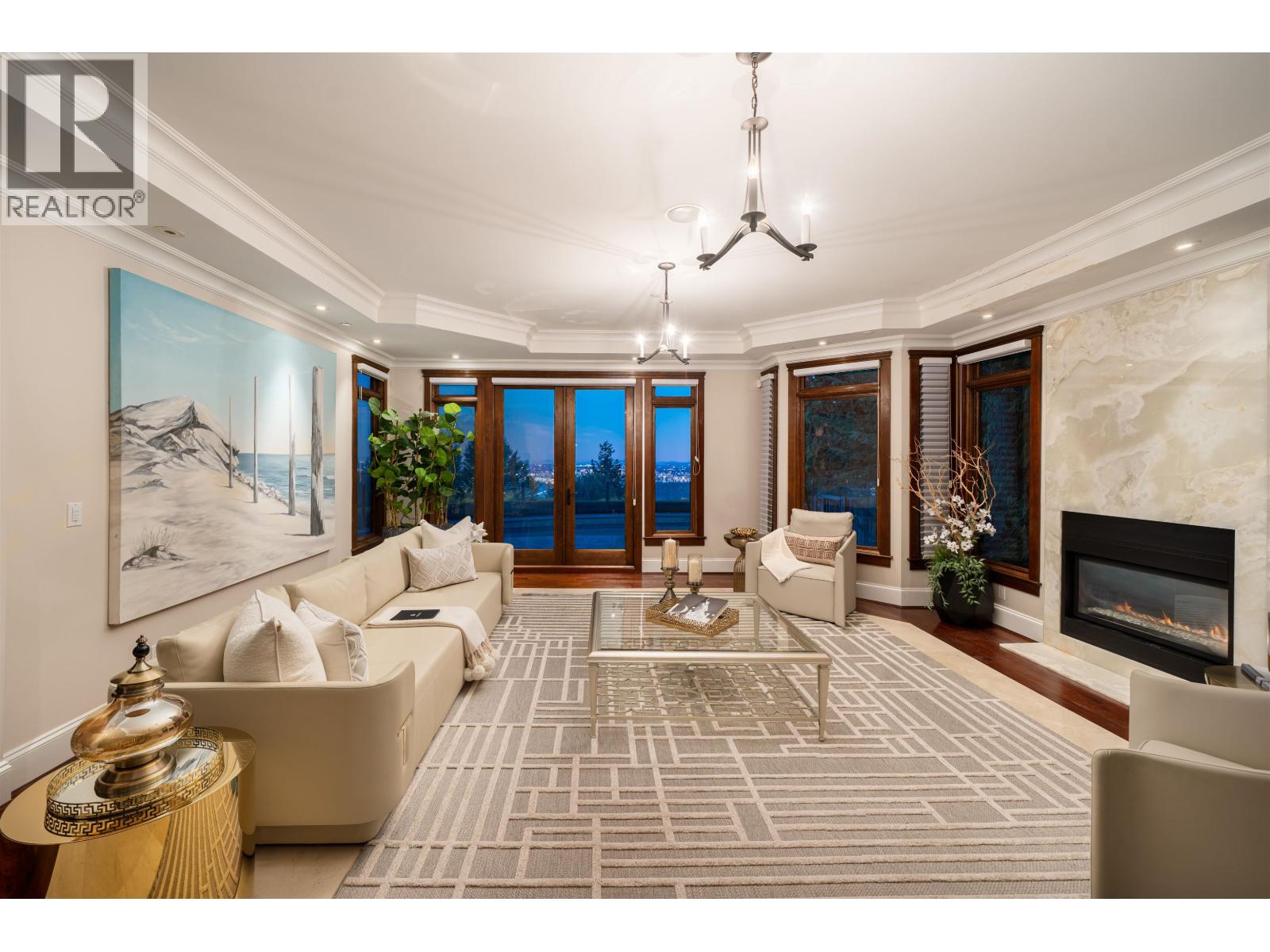 2673 FINCH HILL, West Vancouver photo 4