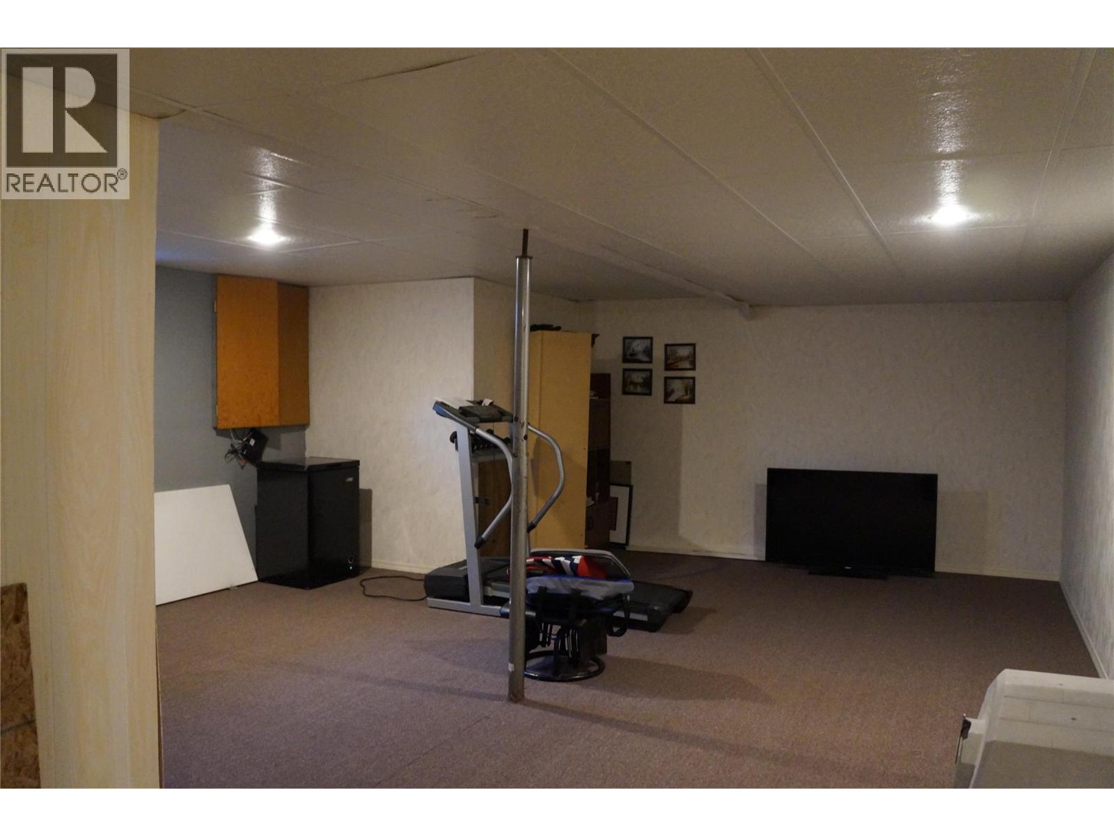 1243 Pinyon Road - Image 17