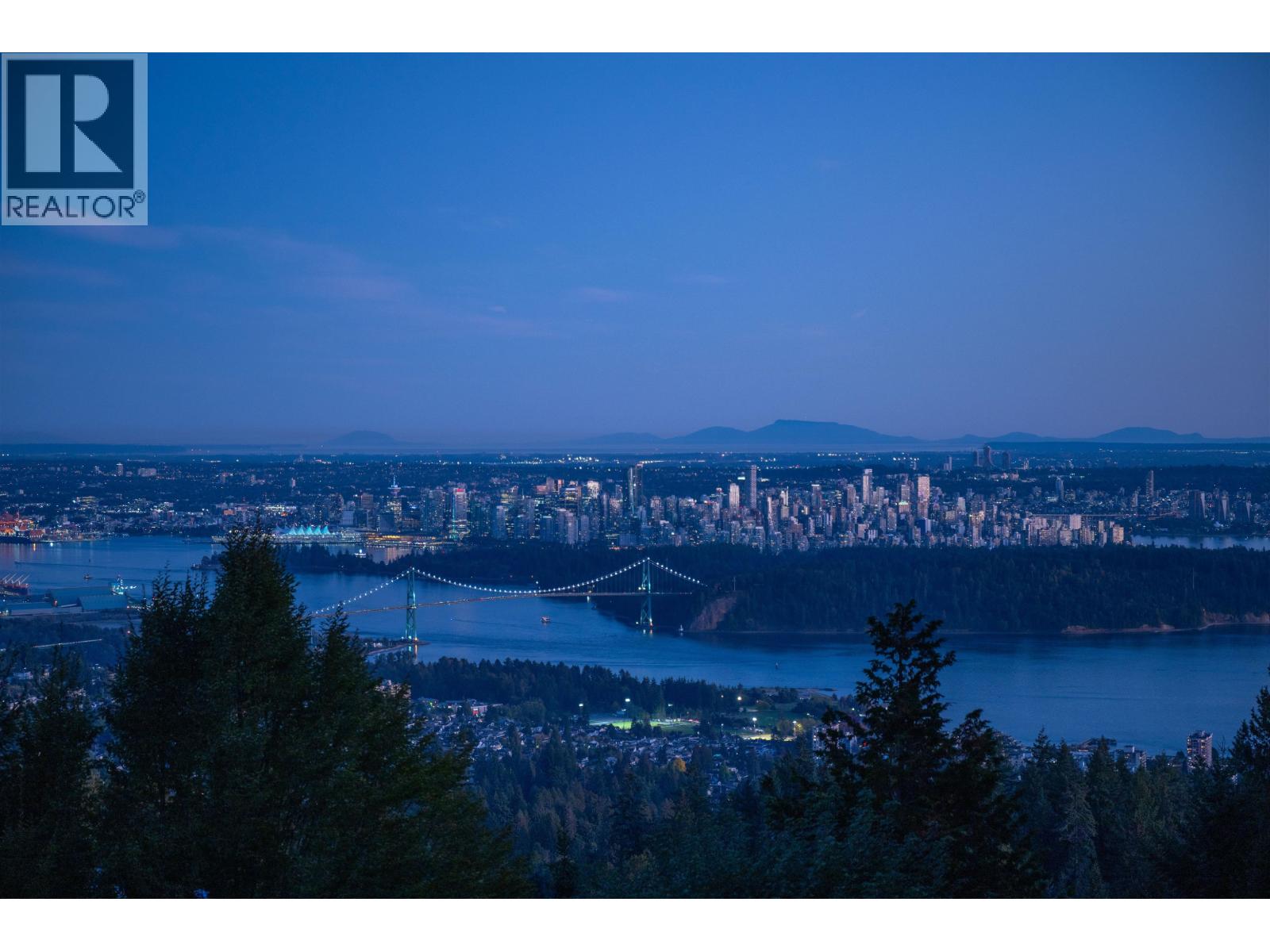 2673 FINCH HILL, West Vancouver photo 2