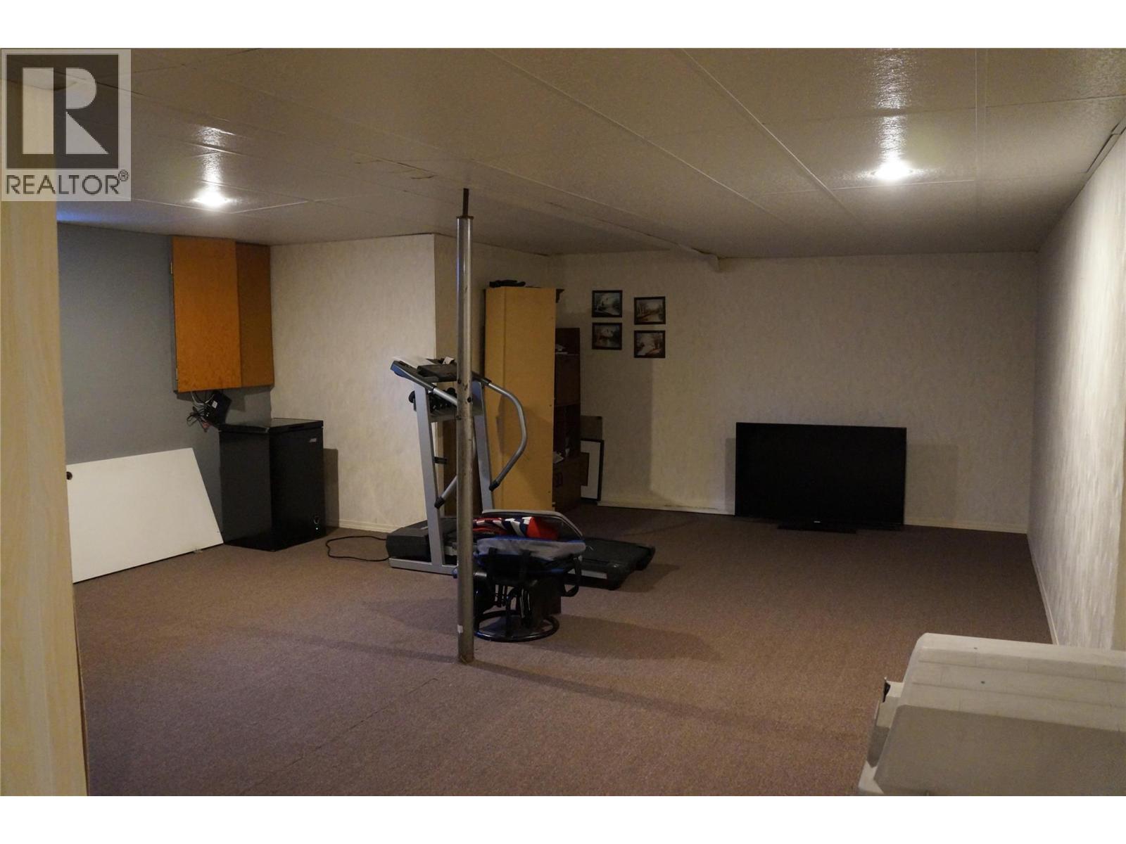 1243 Pinyon Road - Image 14