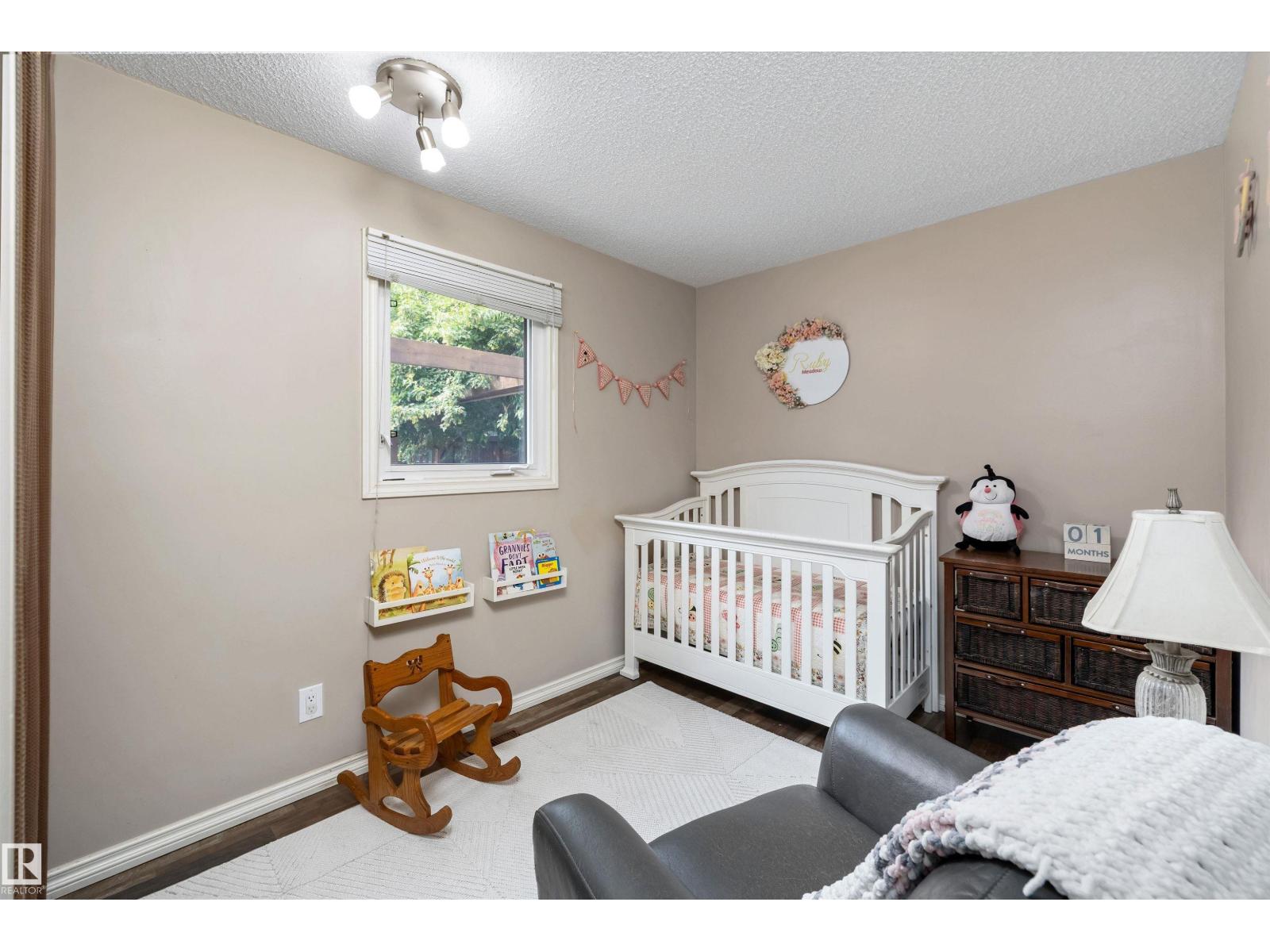197 GREENWOOD DR - 19