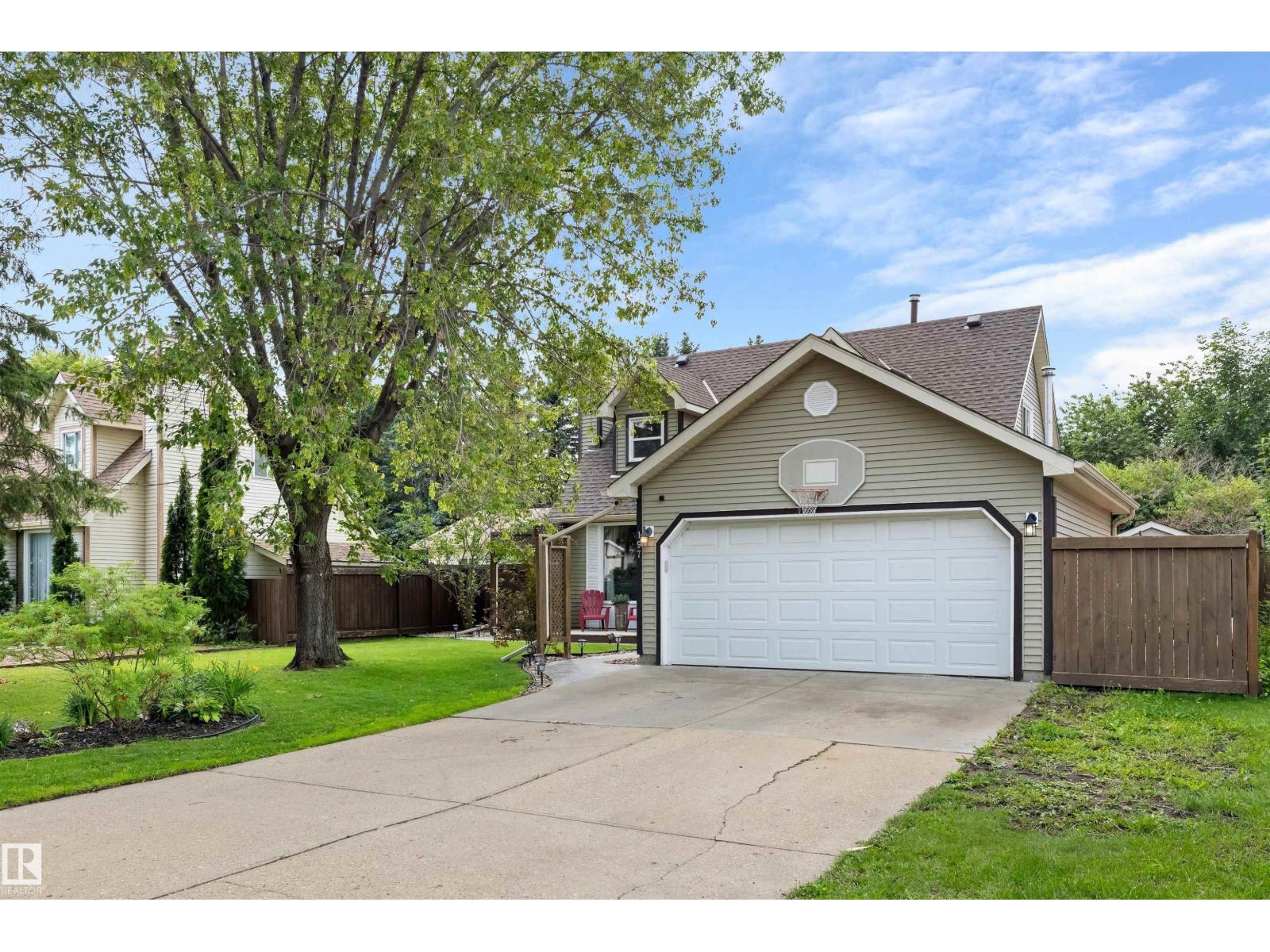 197 GREENWOOD DR - 3