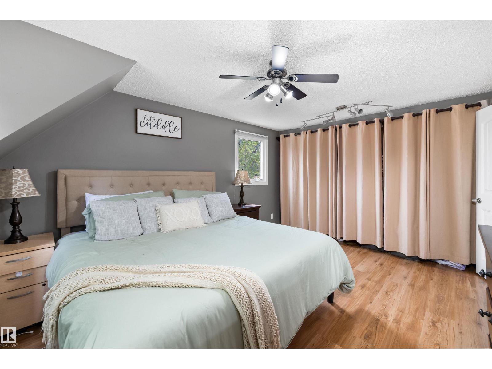 197 GREENWOOD DR - 36