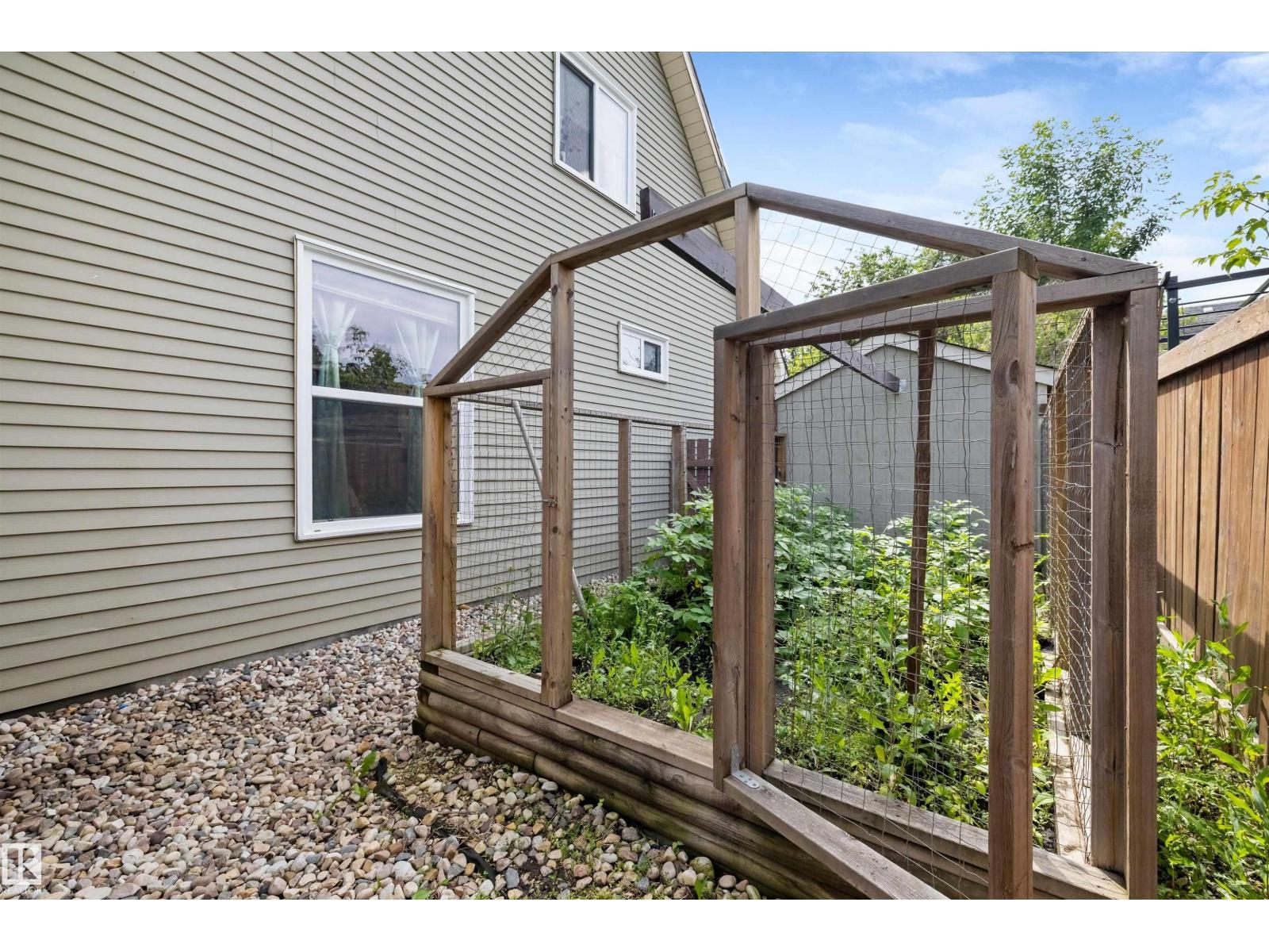 197 GREENWOOD DR - Image 55