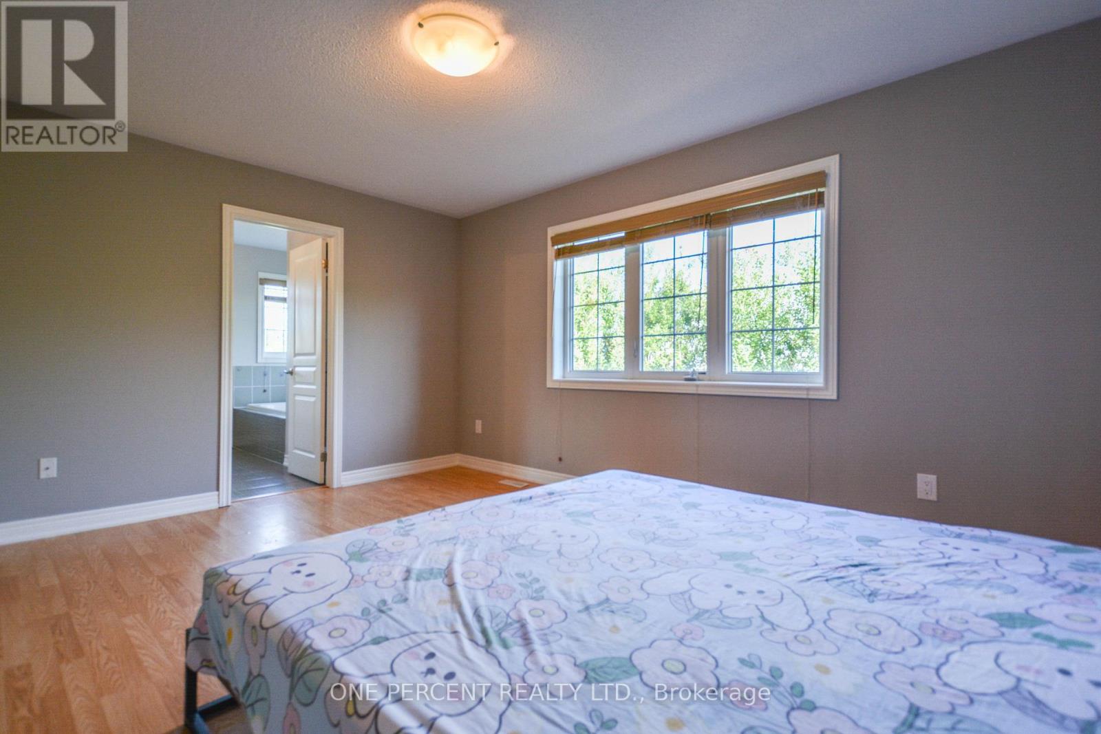 85 BENJAMIN HOOD CRESCENT - 19