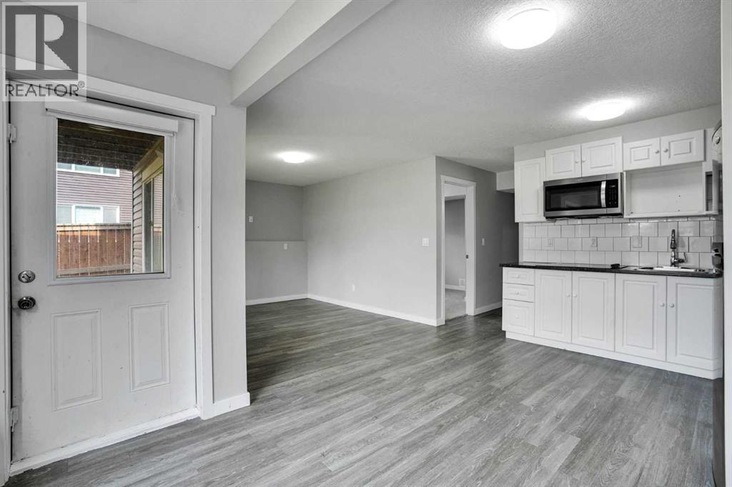368 Nolanhurst Crescent NW - Image 14