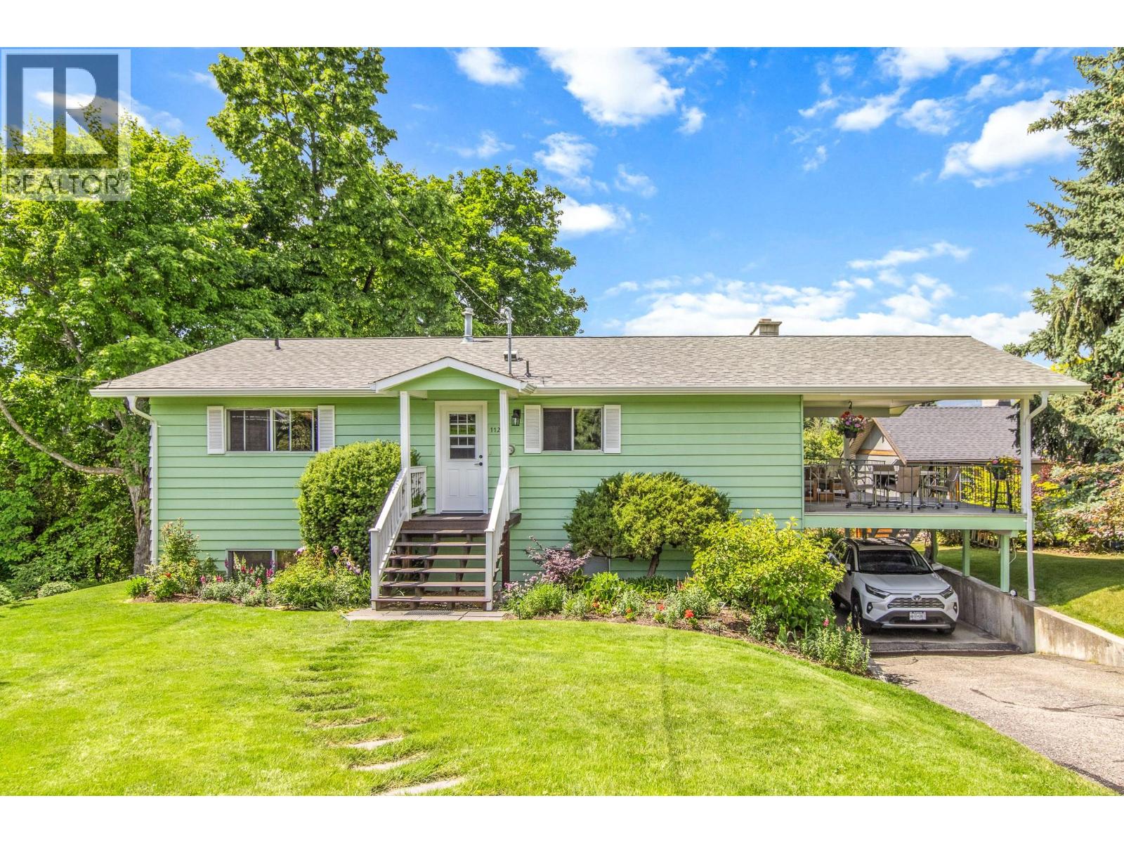 1121 15 Street SE - 1