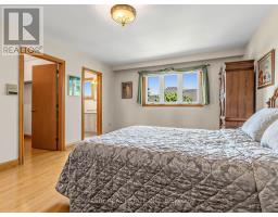 370 Maple Leaf Drive, Toronto, ON M6L1P6 Photo 24