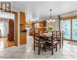 370 Maple Leaf Drive, Toronto, ON M6L1P6 Photo 9