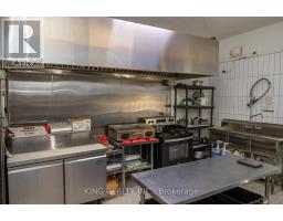 954 Wilson Avenue, Toronto, ON M3K1E7 Photo 10