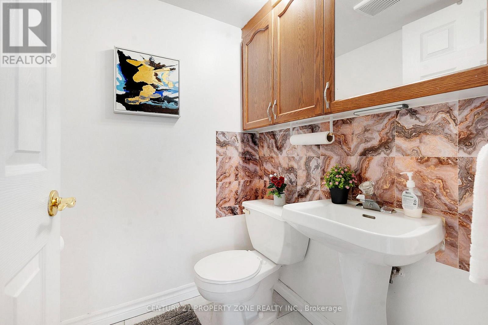 #105 851 QUEENSTON ROAD - 25