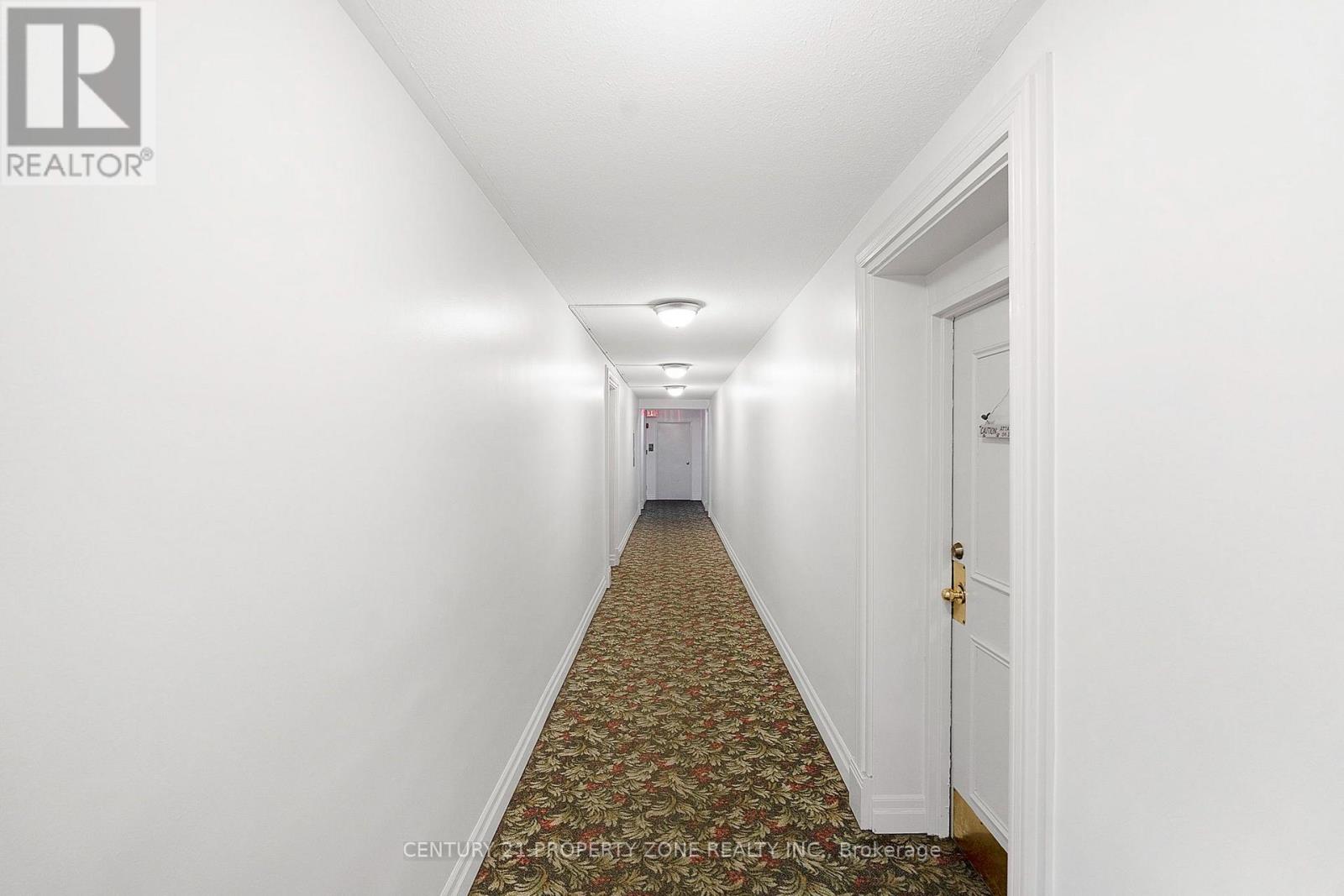 #105 851 QUEENSTON ROAD - 28