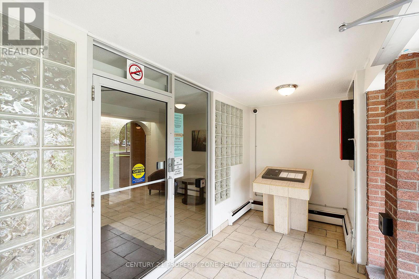 #105 851 QUEENSTON ROAD - 31