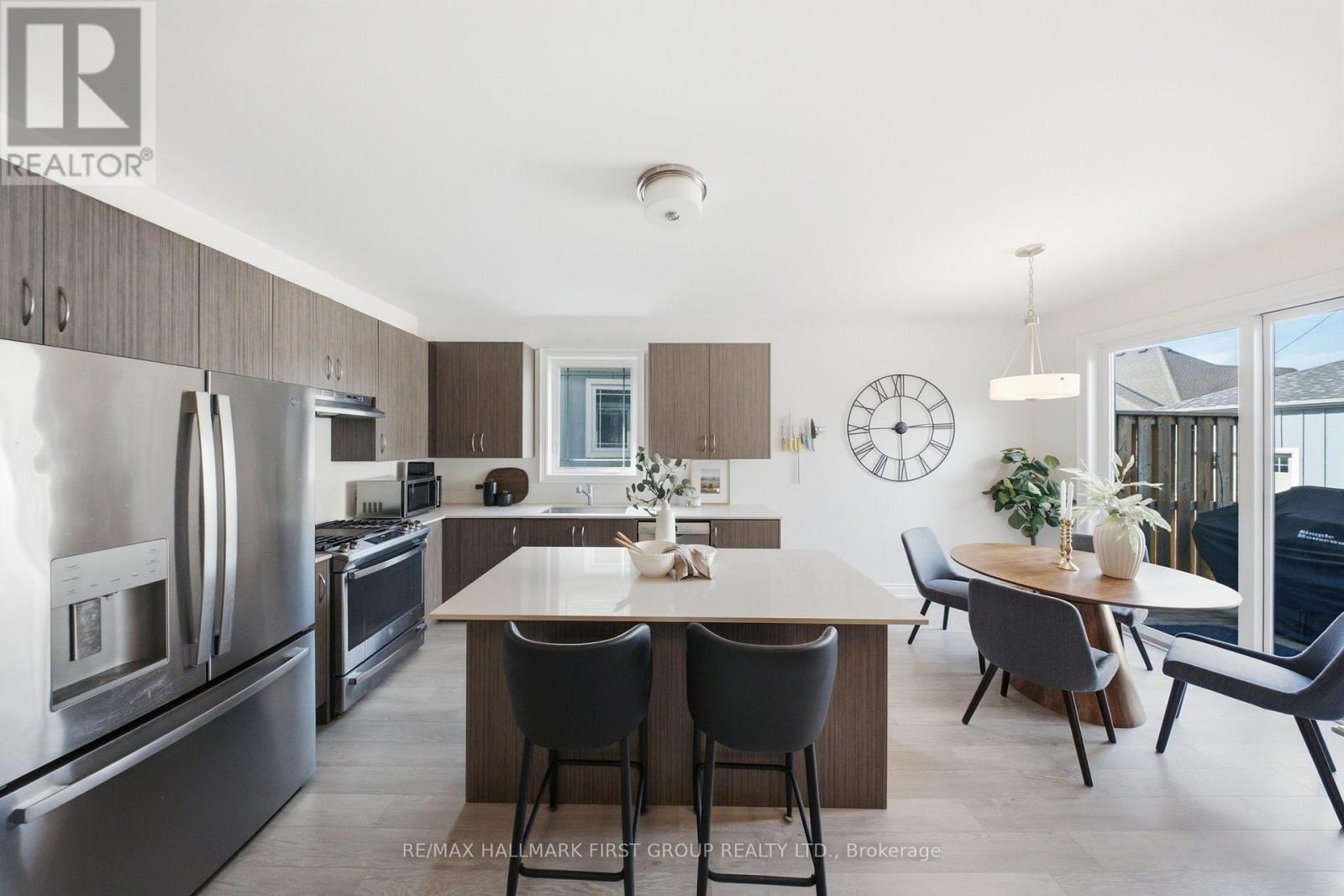 #124 80 MARSH AVENUE - 12