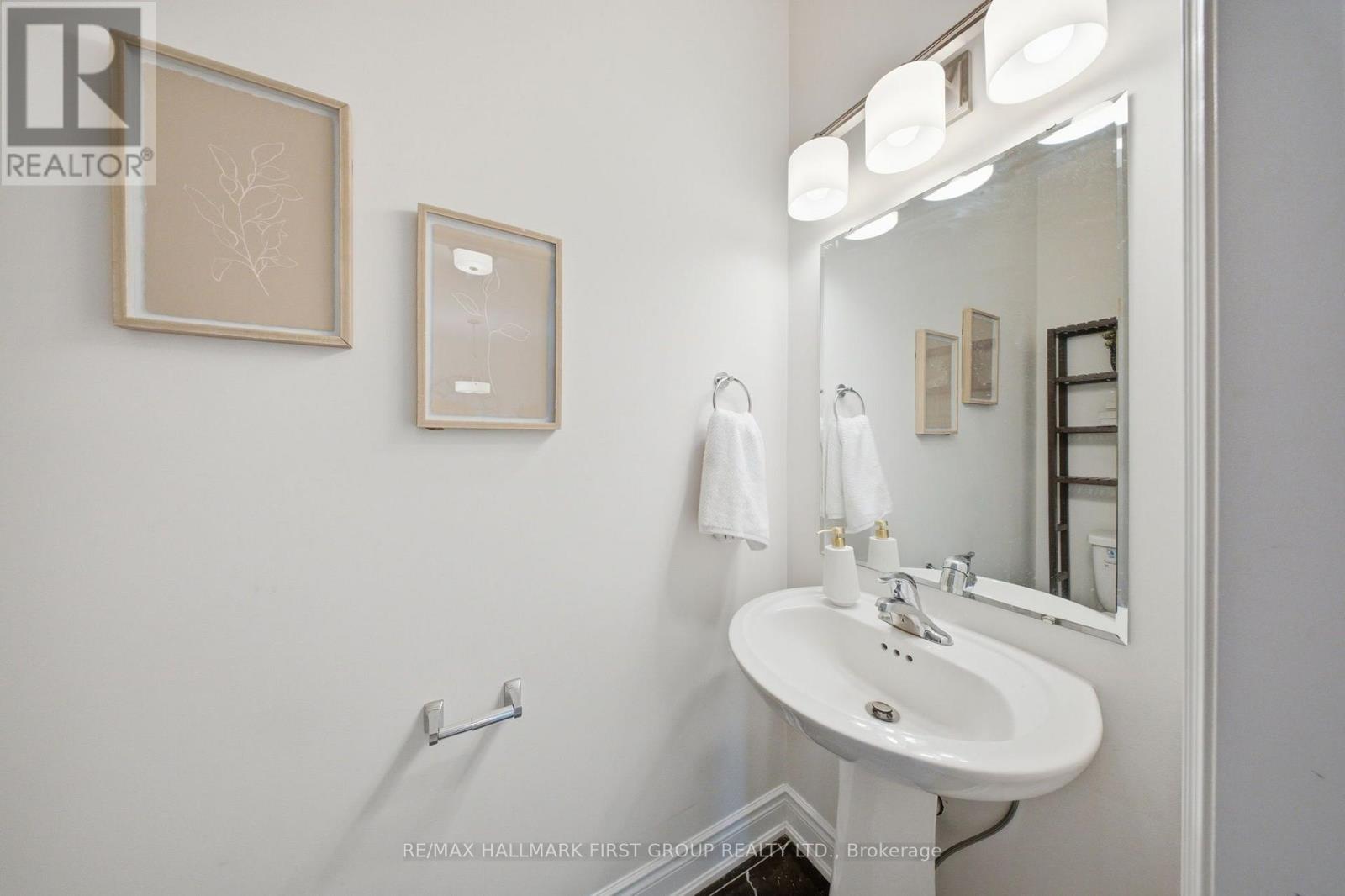 #124 80 MARSH AVENUE - 16